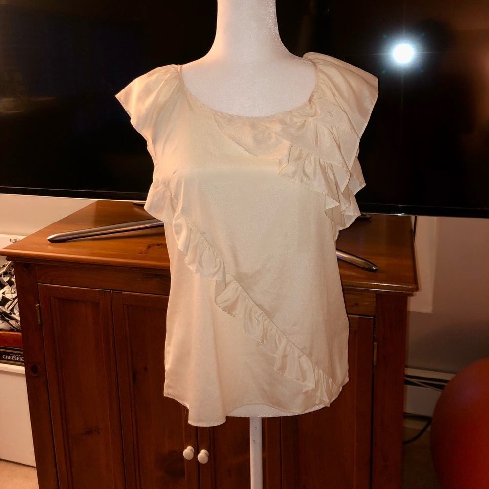 Banana Republic Ruffle Cap Sleeve Blouse Top size medium EUC